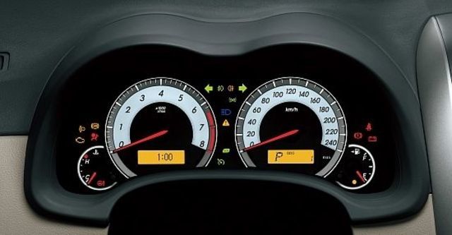 2012 Toyota Corolla Altis 2.0 G經典版  第6張相片