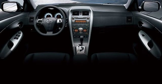 2012 Toyota Corolla Altis 2.0 Z  第7張相片