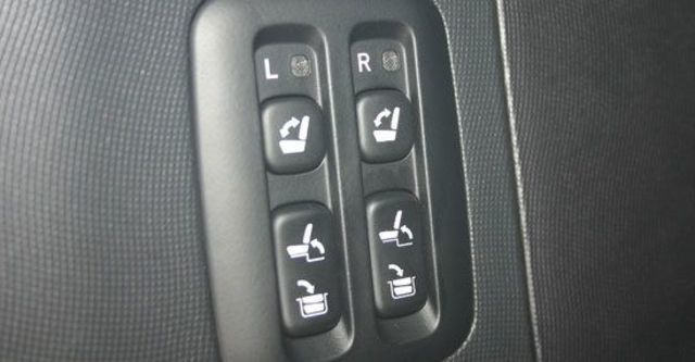 2012 Toyota Previa 2.4  第9張相片