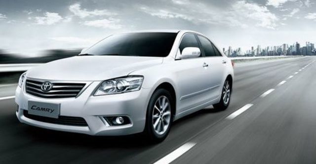 2011 Toyota Camry 2.4 G經典版  第2張相片