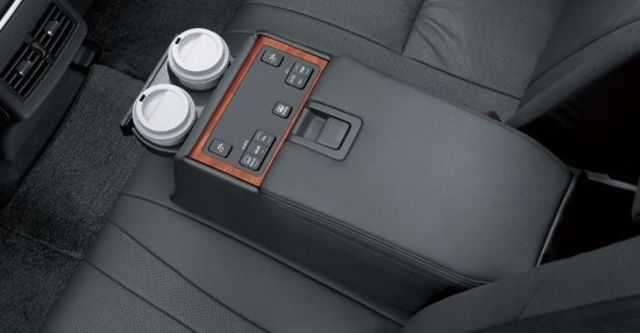 2011 Toyota Camry 3.5 Q  第16張相片