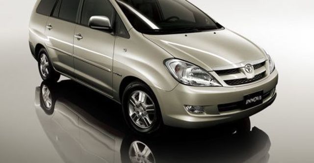 2011 Toyota Innova 2.7 E  第1張相片