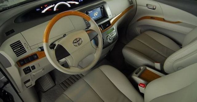 2011 Toyota Previa 2.4豪華版  第12張相片
