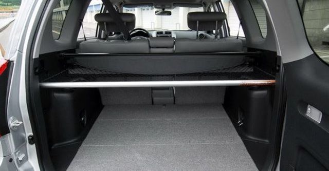 2011 Toyota RAV4 2.4 4WD旗艦版  第12張相片