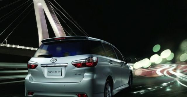2011 Toyota Wish 2.0 G  第5張相片