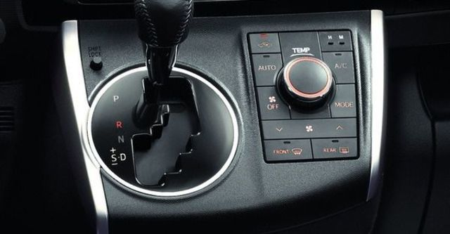 2011 Toyota Wish 2.0 J  第12張相片