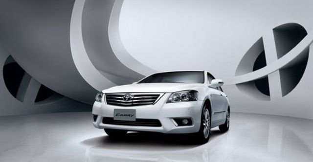 2010 Toyota Camry 2.4 G尊貴版  第1張相片
