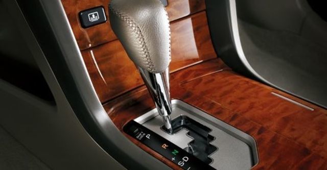 2010 Toyota Camry 3.5 V尊爵版  第6張相片