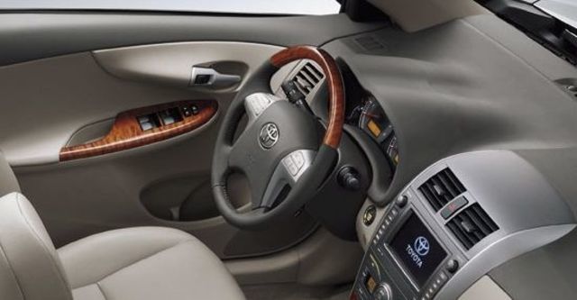 2010 Toyota Corolla Altis 1.8 J經典版  第6張相片