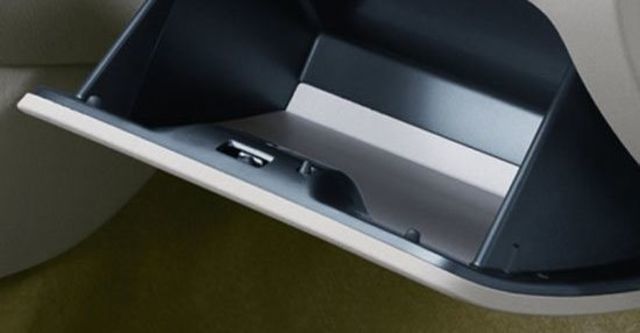 2010 Toyota Vios 1.5 J經典  第8張相片