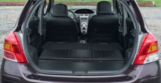 2010 Toyota Yaris 1.5 G Fabric  第7張相片