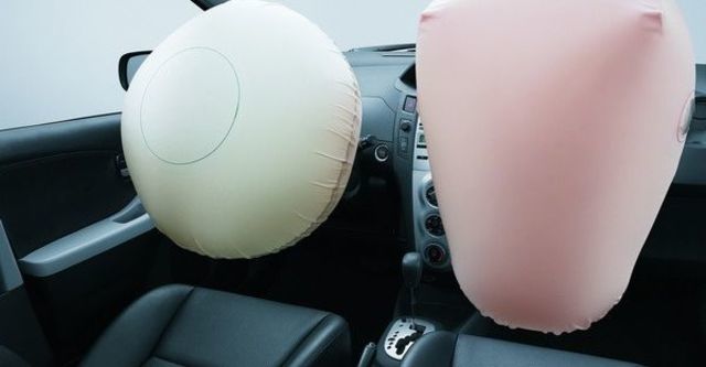 2010 Toyota Yaris 1.5 G Leather  第9張相片