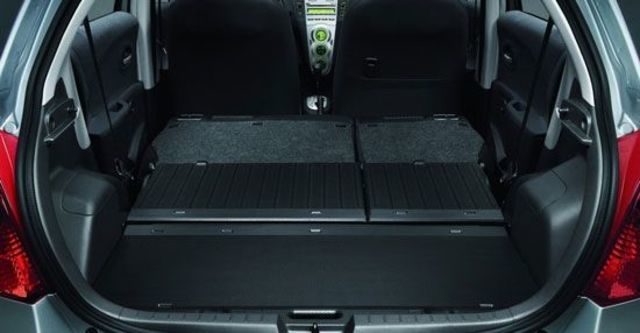 2010 Toyota Yaris 1.5 G Smart  第6張相片