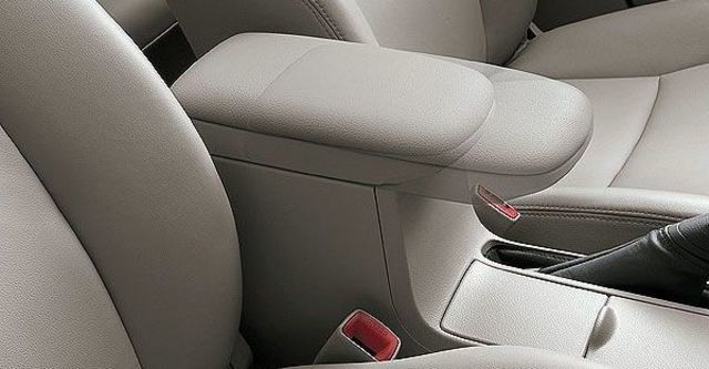 2008 Toyota Corolla Altis 1.8 E 經典版  第7張相片
