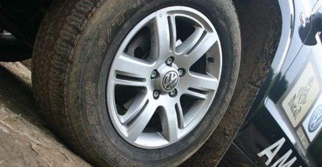 2013 Volkswagen Amarok 2.0 TDI M6  第5張相片