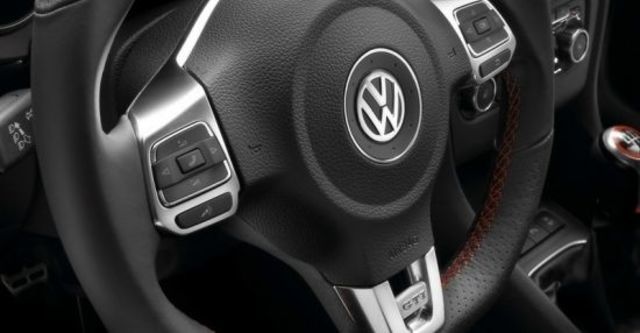 2013 Volkswagen Golf GTI  第8張相片