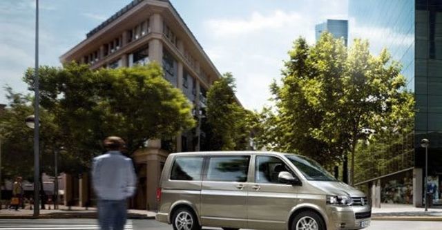 2013 Volkswagen Multivan 2.0 TSI  第9張相片