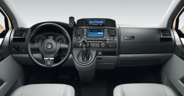 2012 Volkswagen Caravelle 2.0 TDI尊榮版  第7張相片
