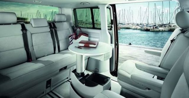 2012 Volkswagen Multivan 2.0 TSI 4Motion  第13張相片
