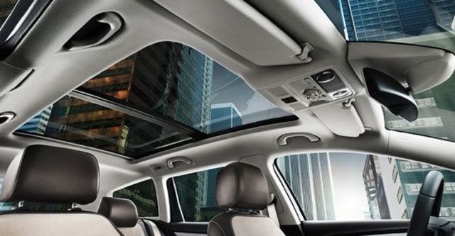 2012 Volkswagen Passat Variant 3.6 V6  第4張相片