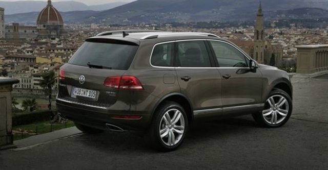 2012 Volkswagen Touareg 3.0 TDI BlueMotion  第6張相片