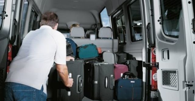 2011 Volkswagen Crafter 30 Kombi 2.5 TDI MWB  第7張相片
