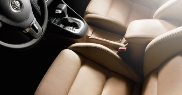 2011 Volkswagen Golf 1.6 TDI TL  第7張相片