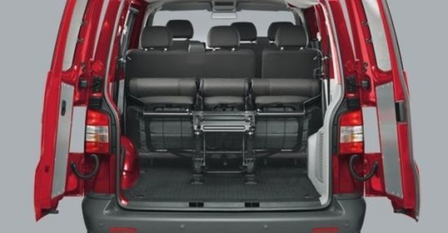 2011 Volkswagen Kombi 2.0 TDI 客車  第4張相片