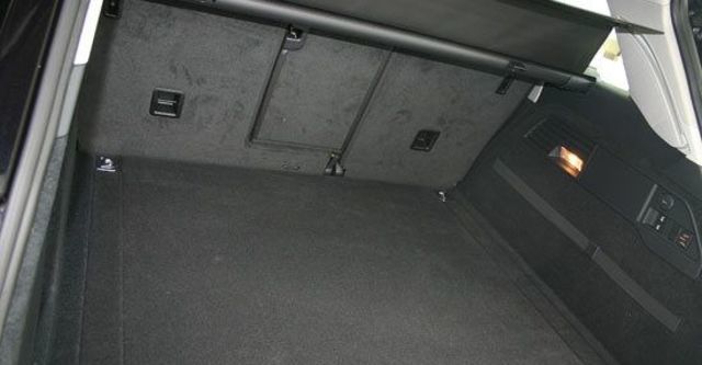 2011 Volkswagen Touareg V6 TDI  第10張相片