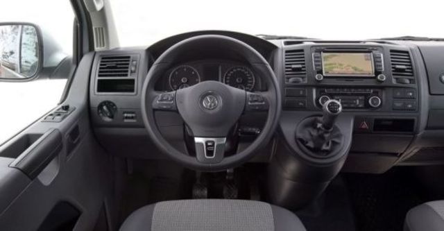 2010 Volkswagen Caravelle L 2.0 TDI M6  第5張相片