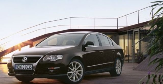 2010 Volkswagen Passat Sedan 1.8 TSI  第1張相片