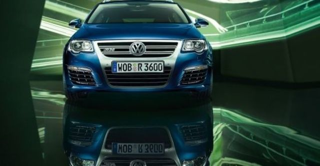 2010 Volkswagen Passat Variant R36  第9張相片