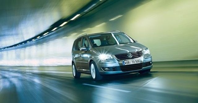 2010 Volkswagen Touran 1.9 TDI  第2張相片