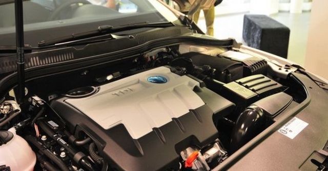 2009 Volkswagen Passat CC 2.0 TDI  第3張相片