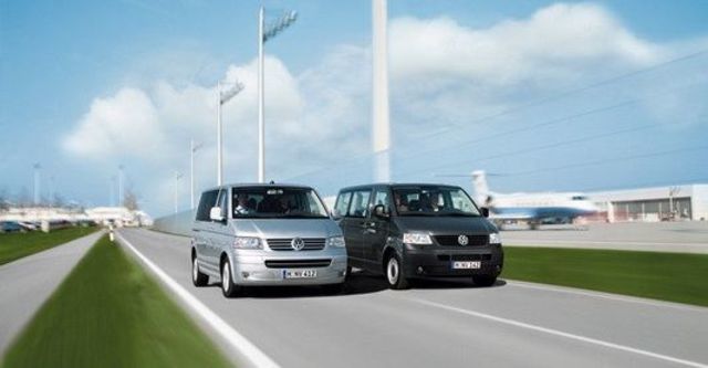 2009 Volkswagen T5 Caravelle 2.5 TDI SWB  第6張相片