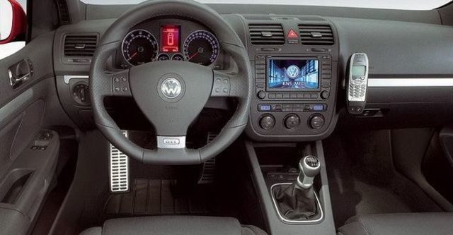 2008 Volkswagen Golf GTI 3D  第5張相片