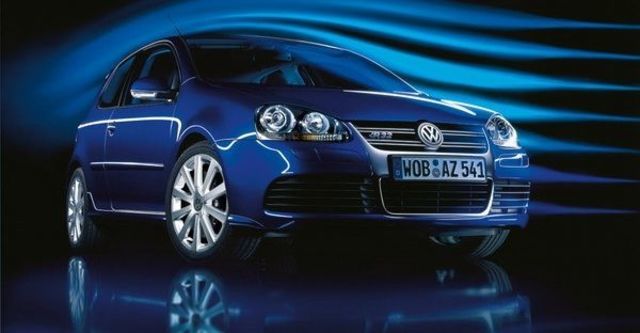 2008 Volkswagen Golf R32 3D  第2張相片