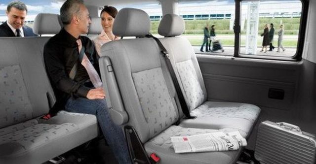 2008 Volkswagen T5 Caravelle 2.5 TDI SWB 都會型  第4張相片