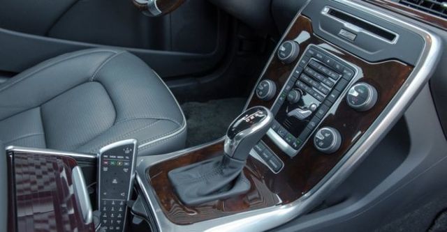 2014 Volvo S80 D5 旗艦版  第8張相片