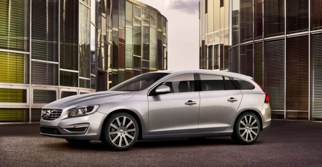 2014 Volvo V60 D4 旗艦版  第2張相片
