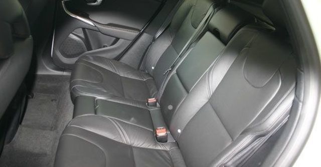 2013 Volvo V40 T5旗艦版  第6張相片