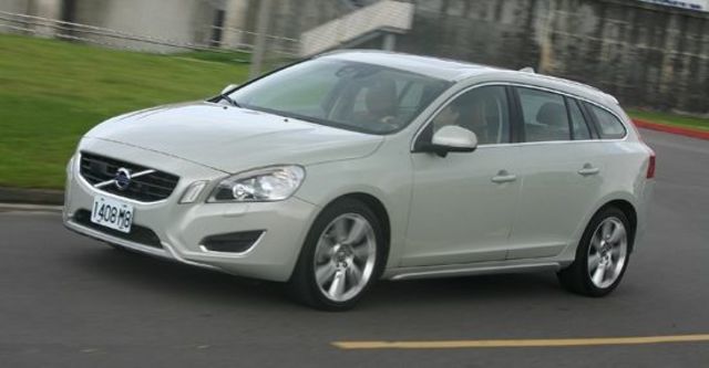 2013 Volvo V60 D4 豪華版  第1張相片