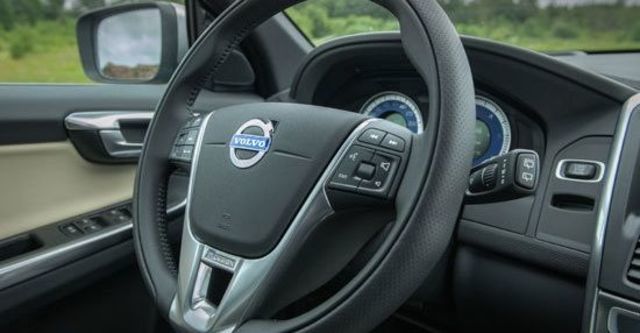 2013 Volvo XC60 D4 豪華版  第9張相片