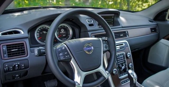 2013 Volvo XC70 D5 旗艦版  第5張相片