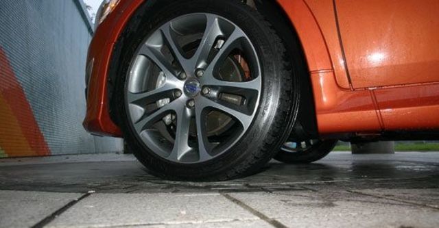 2012 Volvo C30 D4 R-Design  第4張相片