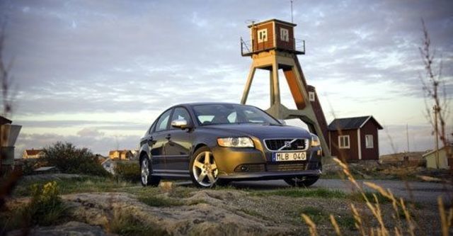 2011 Volvo S40 D4  第2張相片
