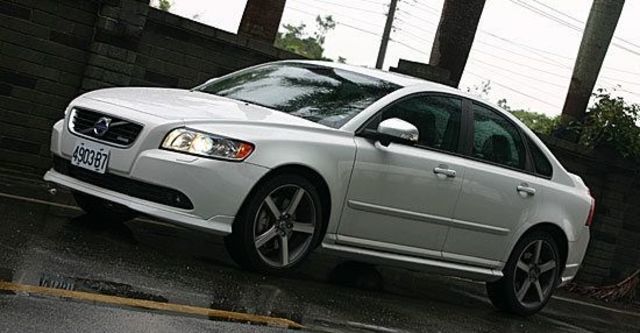 2011 Volvo S40 D4 R-Design  第2張相片