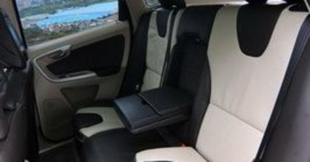 2011 Volvo XC60 D5 旗艦版  第11張相片