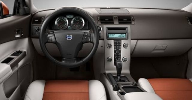 2010 Volvo C30 D5 R-Design  第6張相片
