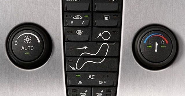 2010 Volvo S40 2  第9張相片